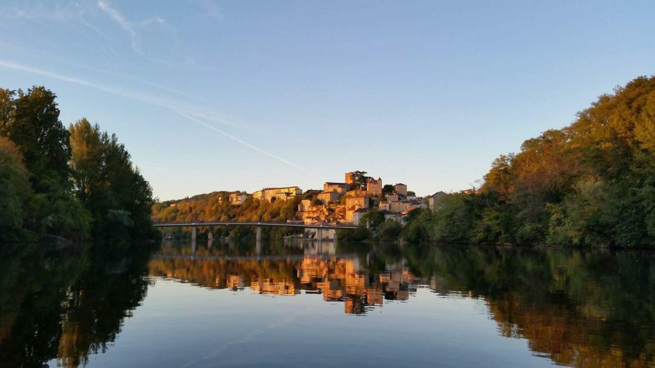 Вилла Liberlulle At La Brise Puy-l'Eveque Экстерьер фото